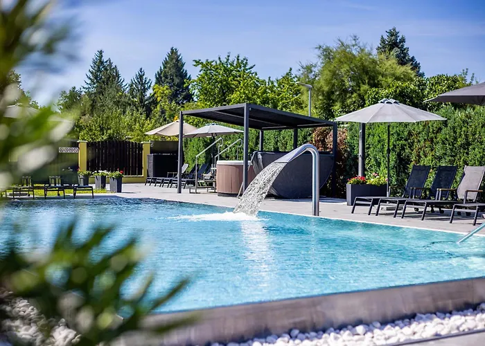 Aura Design & Garden PoolHotel Prag